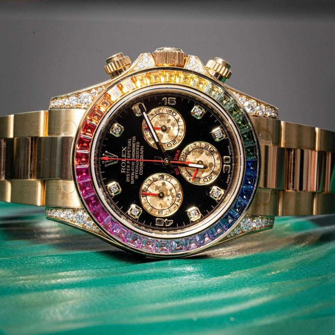 Rolexx Oyster perpetual Rainbow Gold
