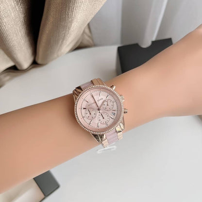 Michaell Kors ritz for her